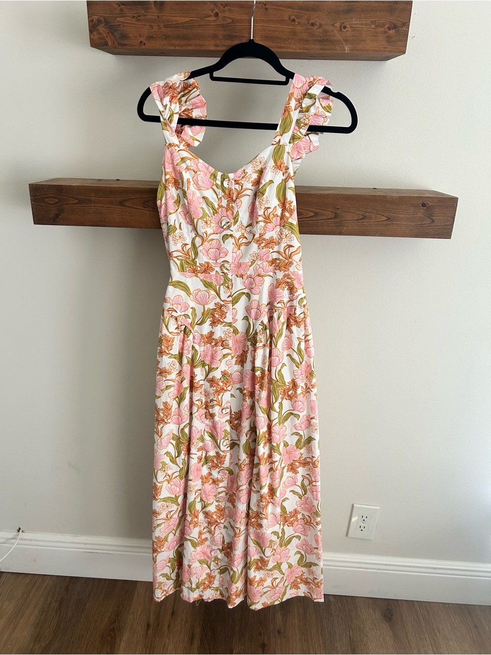 Strut and bolt floral smocked midi dress size small
